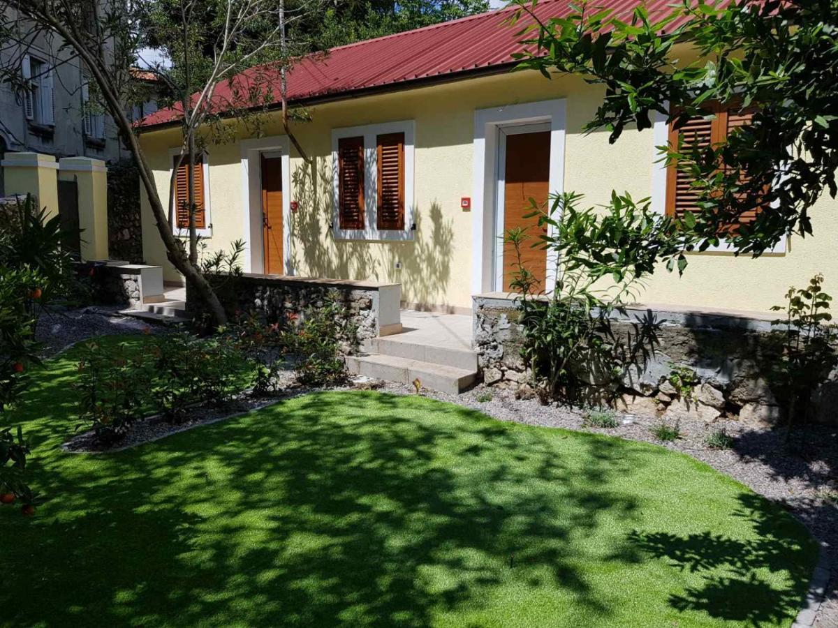 Apartmani Rosa I Linda Rijeka Exterior foto